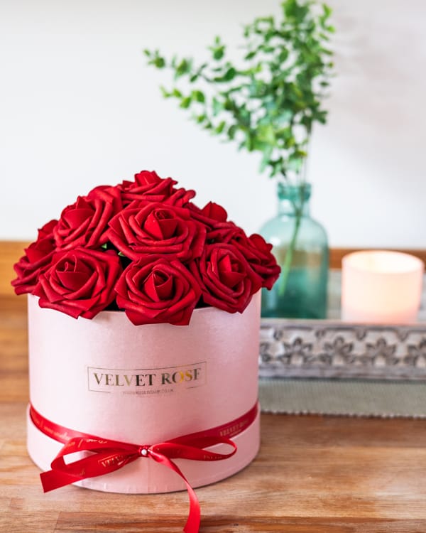 Artificial Rose Box Gift Box - Customisable - Velvet Rose Box