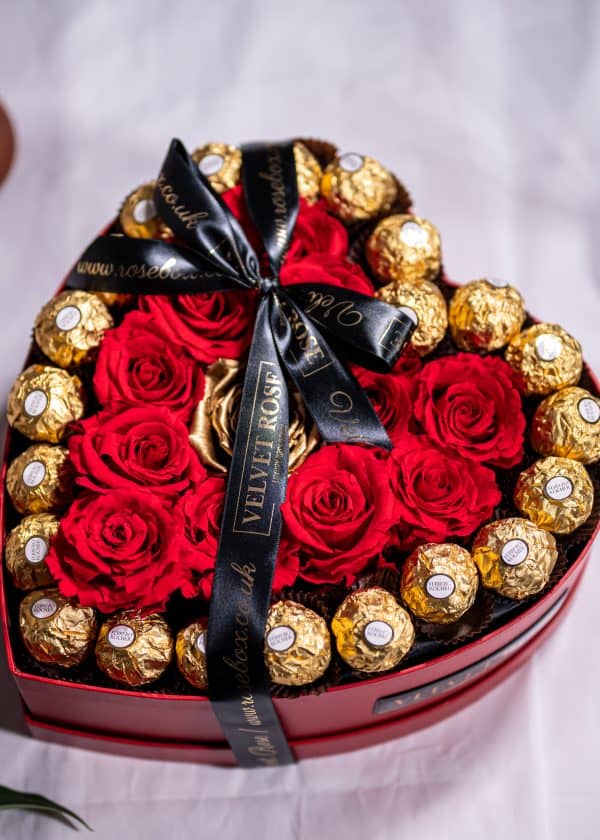 HEART OF ROSES – ETERNITY REAL PRESERVED RUBY RED & METALLIC GOLD ROSES & FERRERO ROCHER