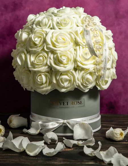Bubble Of Everlasting Artificial Roses Gift Box